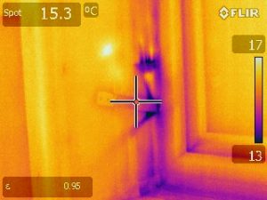 Green Footsteps Ltd thermal image air ingress at window installation